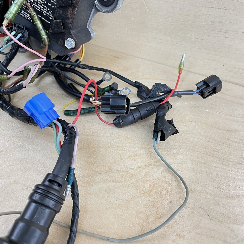 Yamaha 90HP 2 Stroke Outboard CDI Unit & Wire Harness 6H0-85540-07-00