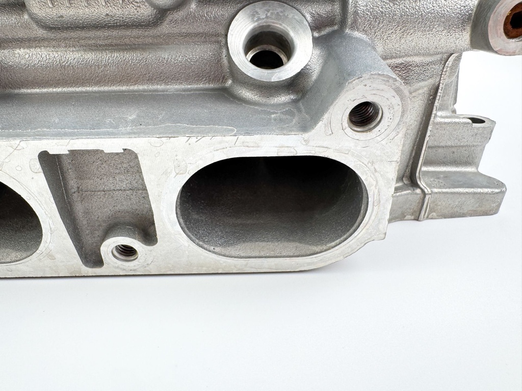 2010 Yamaha 250 HP 4 Stroke Outboard Port Cylinder Head 6CB-W009C-00-00 OEM