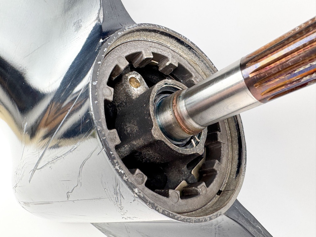 2010+ Yamaha VF 200 225 250 HP SHO VMAX 20" Outboard Lower Unit Gear Case