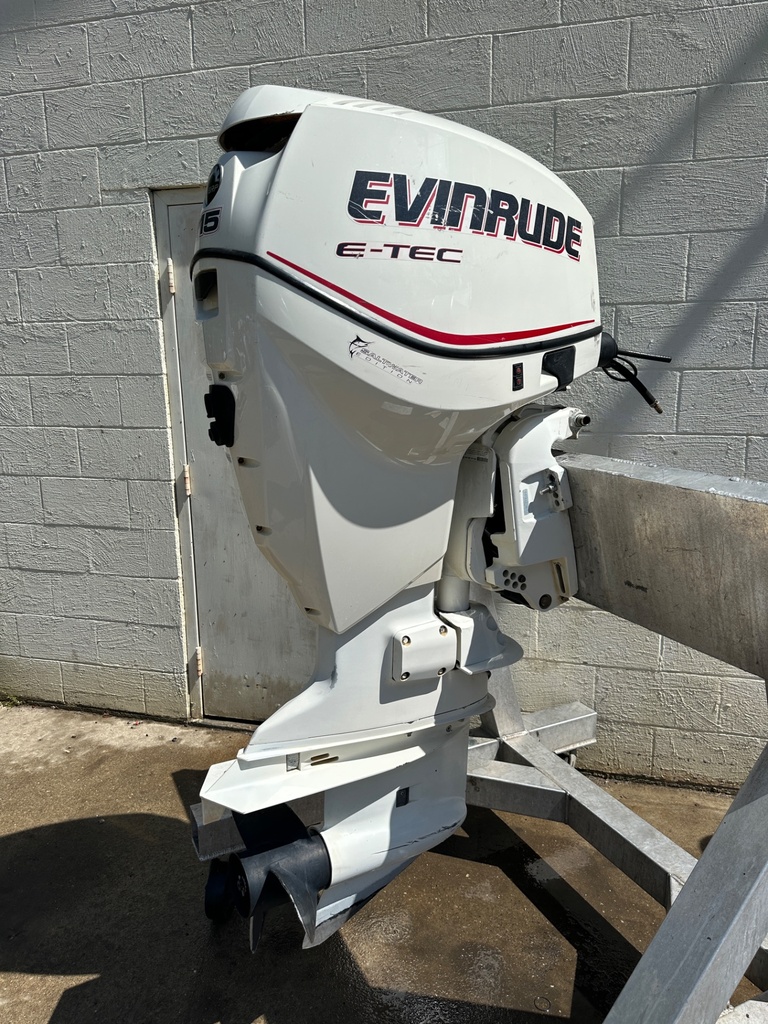 2008 Evinrude 115HP Etec 2 Stroke Outboard Engine W/ 25" Shaft E115DPXSCR