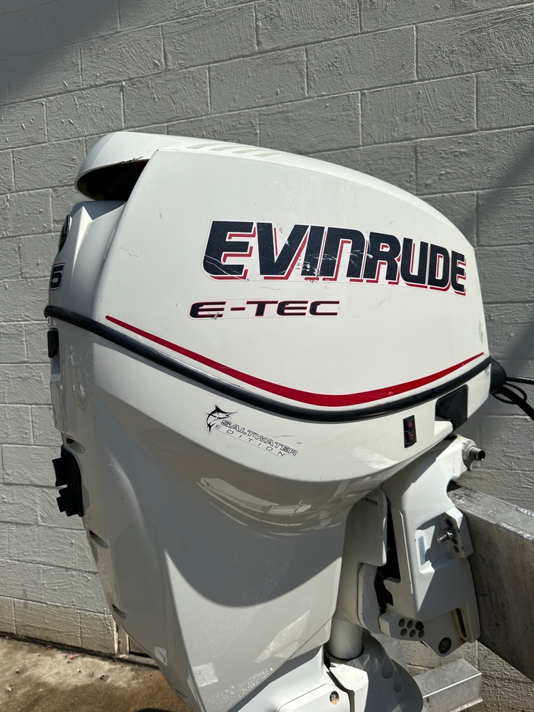 2008 Evinrude 115HP Etec 2 Stroke Outboard Engine W/ 25" Shaft E115DPXSCR