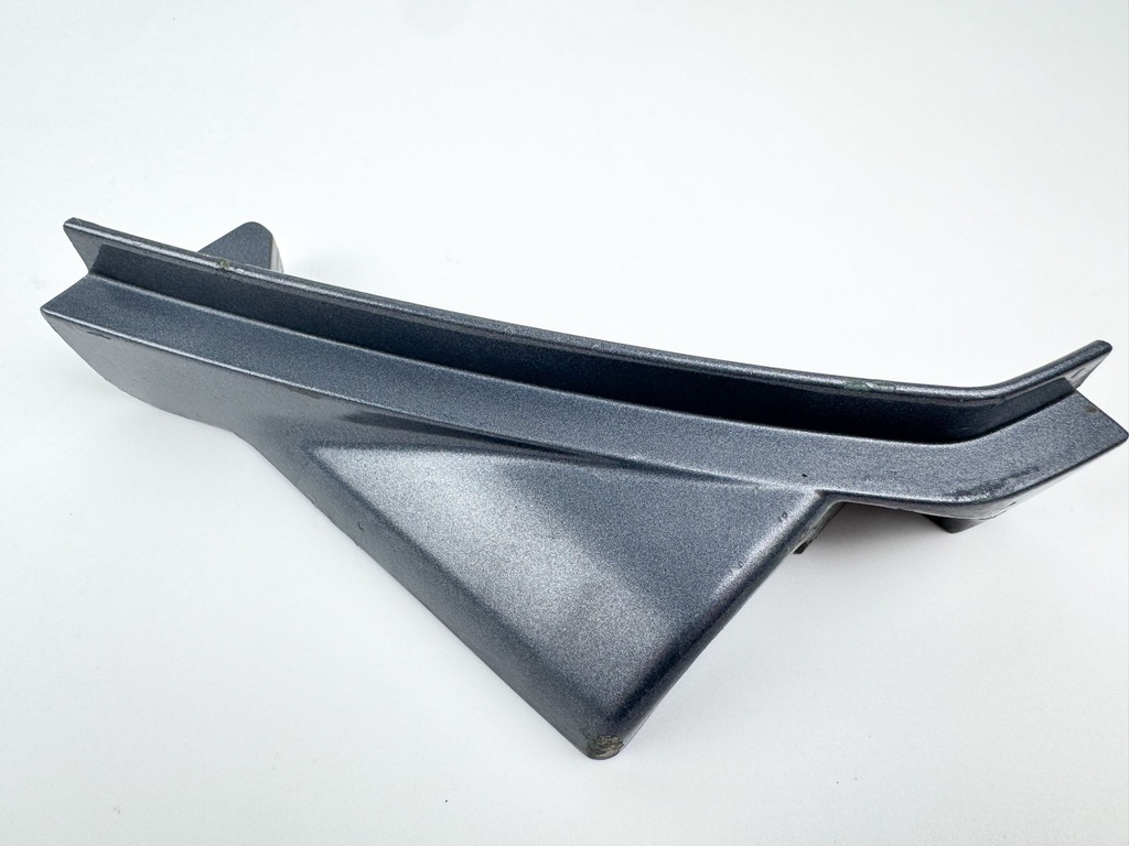 2002 Yamaha 225 HP 4 Stroke Outboard Cable Cover Plate 69J-42738-00-5B OEM