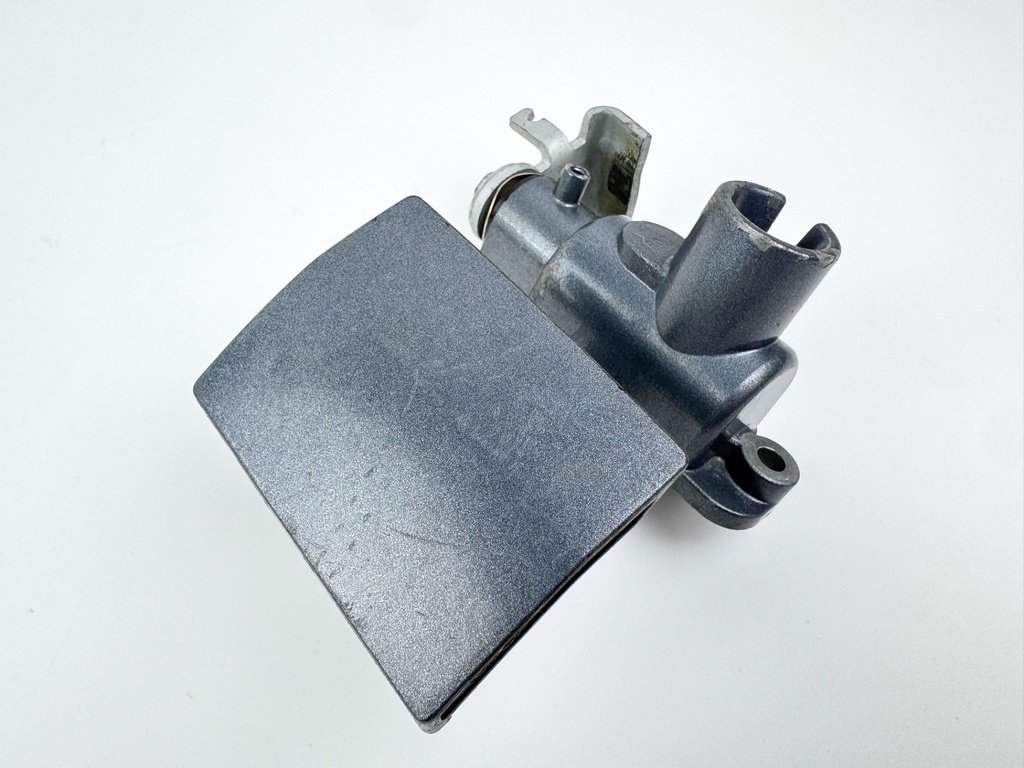 2002 Yamaha 225 HP 4 Stroke Outboard Latch Handle Set 69J-42816-00-8D OEM