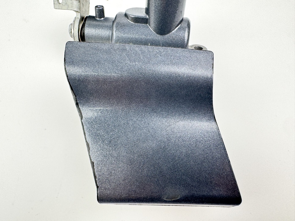 2002 Yamaha 225 HP 4 Stroke Outboard Latch Handle Set 69J-42816-00-8D OEM