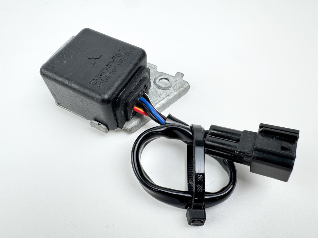 2002 Yamaha 225 HP 4 Stroke Outboard Drive Unit Assembly 69J-86550-00-00 OEM