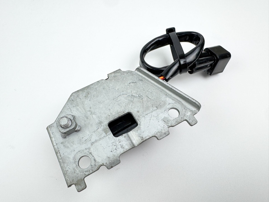 2002 Yamaha 225 HP 4 Stroke Outboard Drive Unit Assembly 69J-86550-00-00 OEM