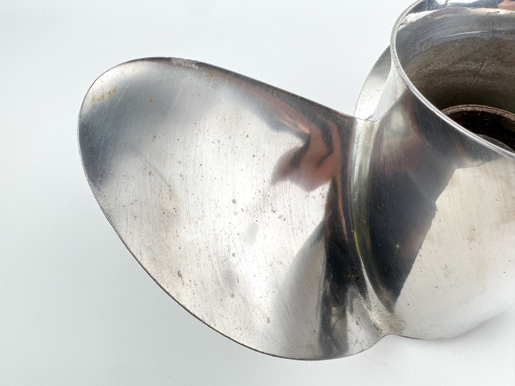 Yamaha Stainless Steel 3 Blade Prop Propeller 15 1/4" x 19P LH Counter