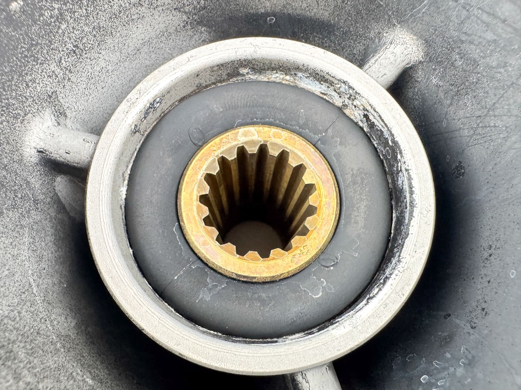 Suzuki 140HP 3 Blade Aluminum Prop Propeller 14" X 19P Right Hand