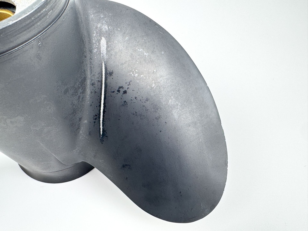 Suzuki 140HP 3 Blade Aluminum Prop Propeller 14" X 19P Right Hand