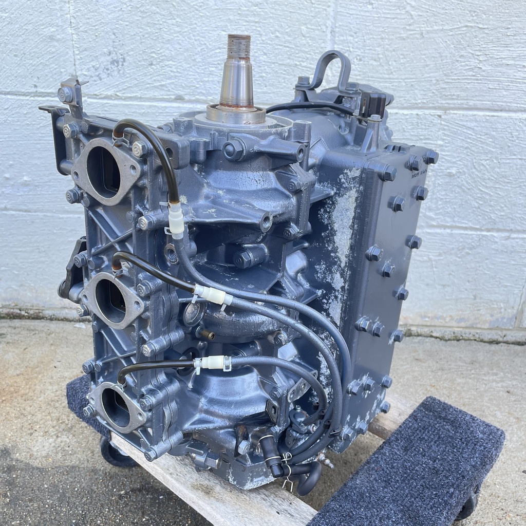 1994 Yamaha 90HP 2 Stroke Outboard Powerhead Crankcase Assembly Complete 6H1-W0090-45-1S