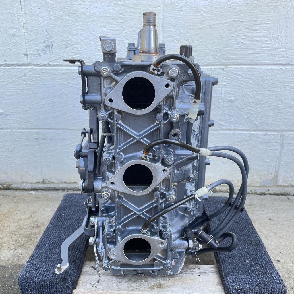 1994 Yamaha 90HP 2 Stroke Outboard Powerhead Crankcase Assembly Complete 6H1-W0090-45-1S