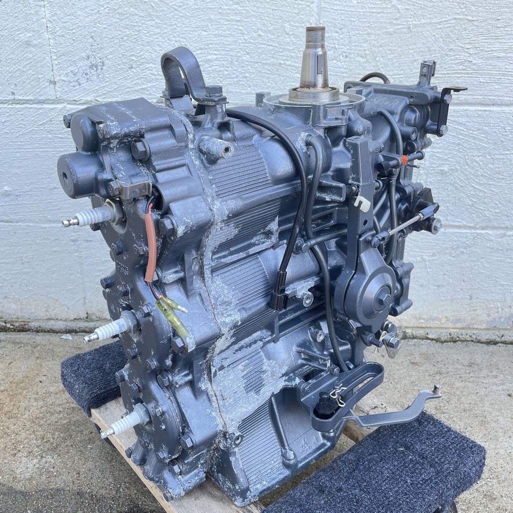 1994 Yamaha 90HP 2 Stroke Outboard Powerhead Crankcase Assembly Complete 6H1-W0090-45-1S