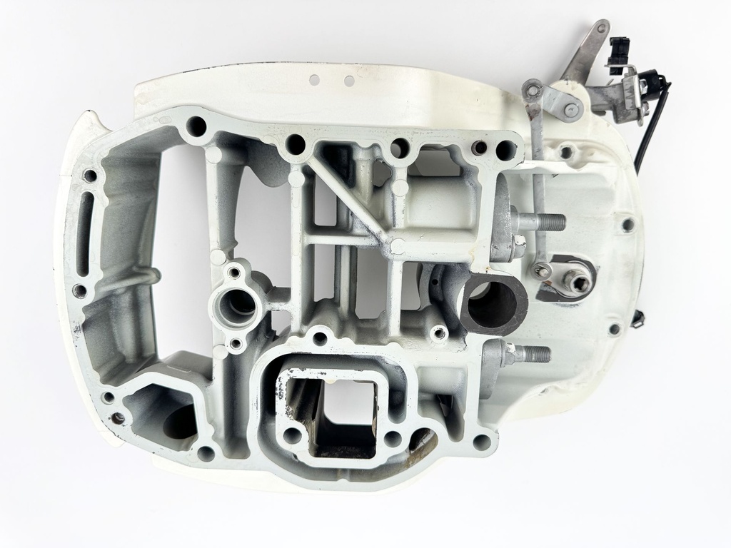 2005 Suzuki Johnson 140 HP 4 Stroke Outboard Engine Holder 51110-90822-0EP OEM