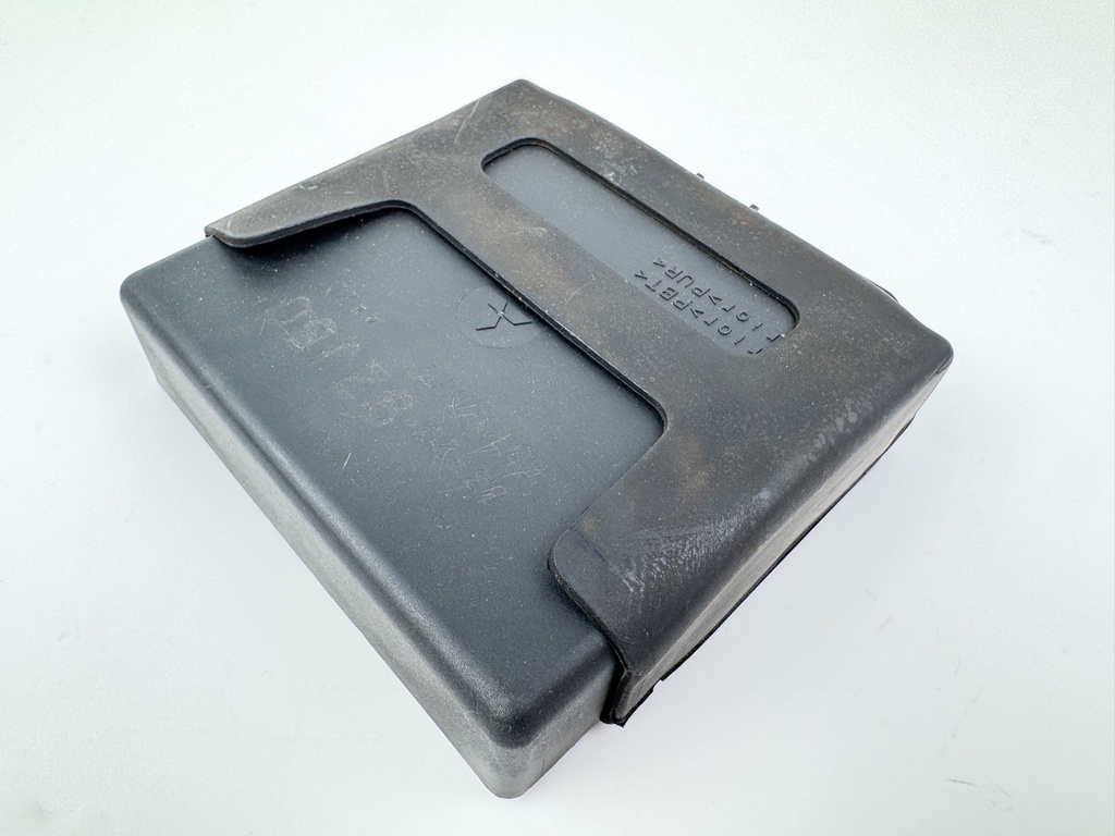 2005 Suzuki DF 140 HP 4 Stroke Outboard Engine Control Unit ECU 33920-92J50 OEM