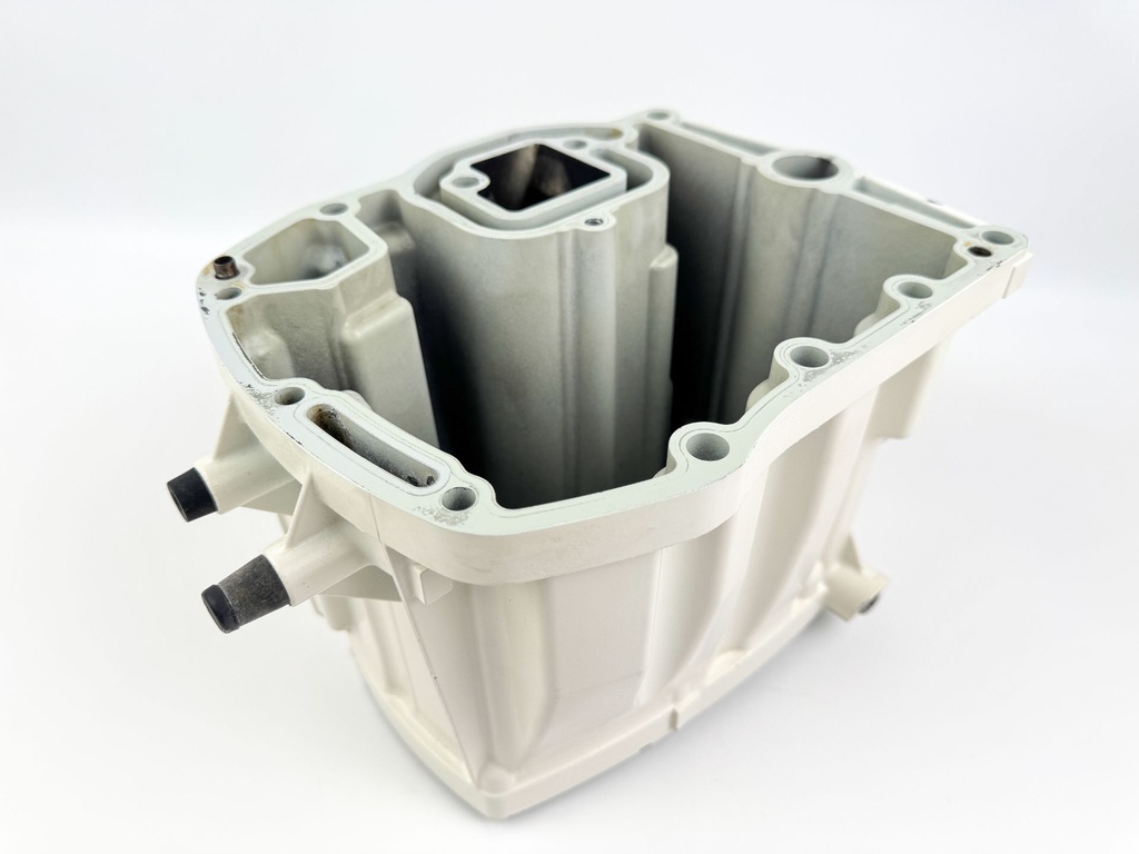 2005 Johnson Suzuki DF 140 HP 4 Stroke Outboard Oil Pan 11501-90J04-0EP OEM