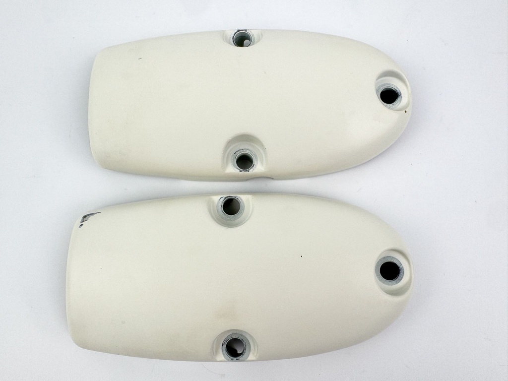 2005 Johnson 140 HP 4 Stroke Outboard Lower Mount Covers Set 54221-90J02-0EP OEM