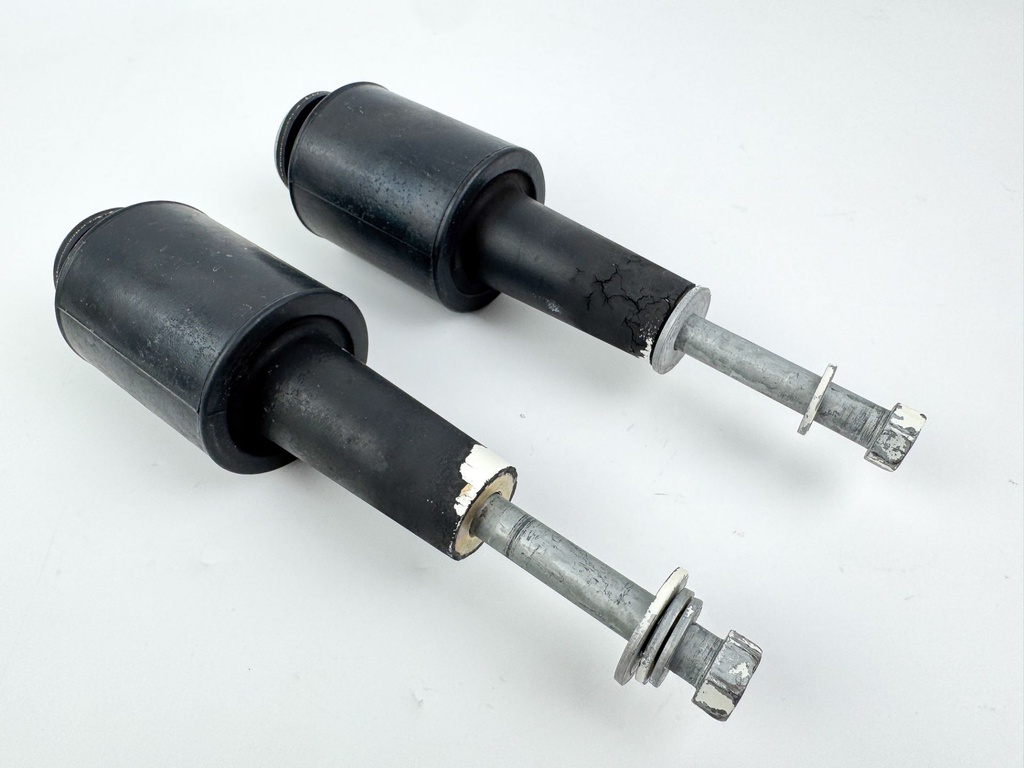 2005 Suzuki 140 HP 4 Stroke Outboard Lower Side Motor Mount Damper 54160-90J20 OEM