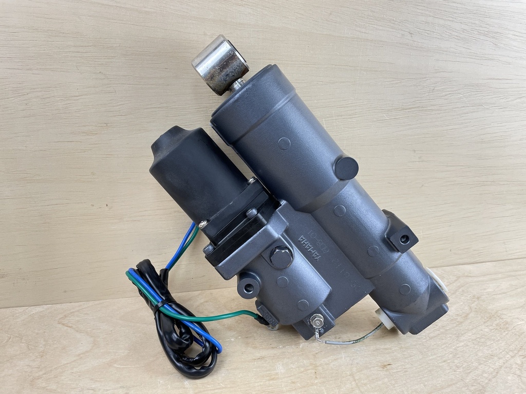 2010 Yamaha 90HP4 Stroke Outboard Power Trim & Tilt Unit Assembly 6D8-43800-01-8D