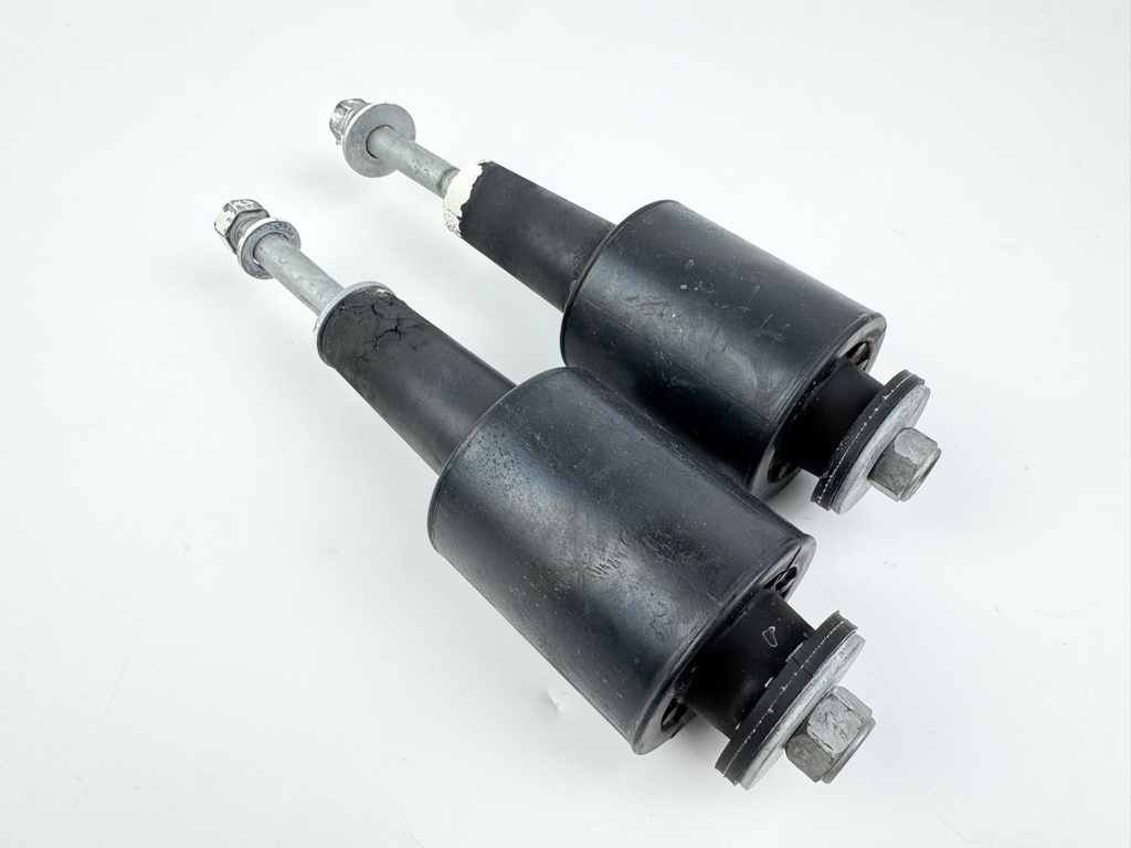 2005 Suzuki 140 HP 4 Stroke Outboard Lower Side Motor Mount Damper 54160-90J20 OEM