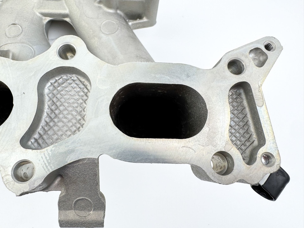 2005 Suzuki DF 140 140HP 4 Stroke Outboard Intake Manifold Complete