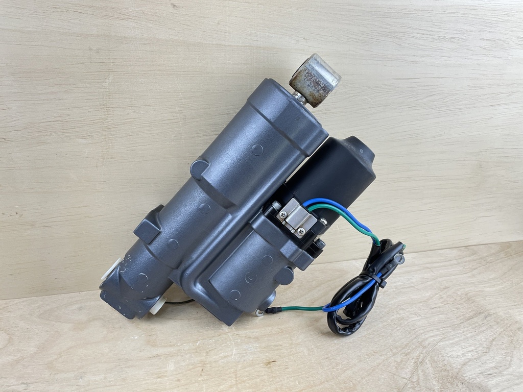 2010 Yamaha 90HP4 Stroke Outboard Power Trim & Tilt Unit Assembly 6D8-43800-01-8D