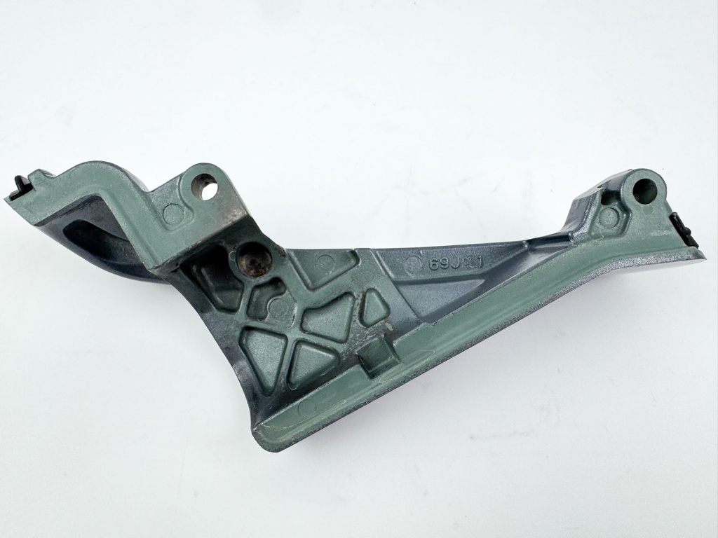 2005 Yamaha 250 HP 4 Stroke Outboard Cable Cover Plate 6P2-42738-00-5B OEM