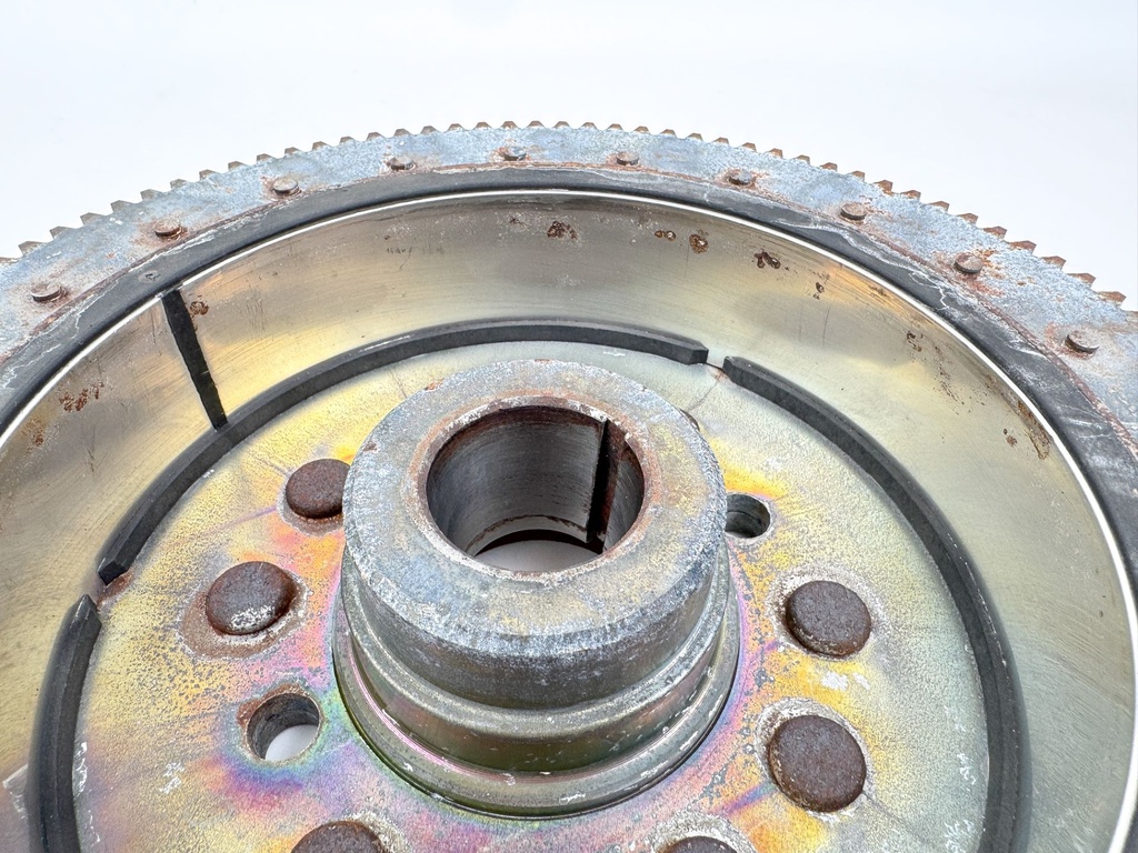 2005 Yamaha 250 HP 4 Stroke Outboard Flywheel Rotor 6P2-81450-00-00 OEM