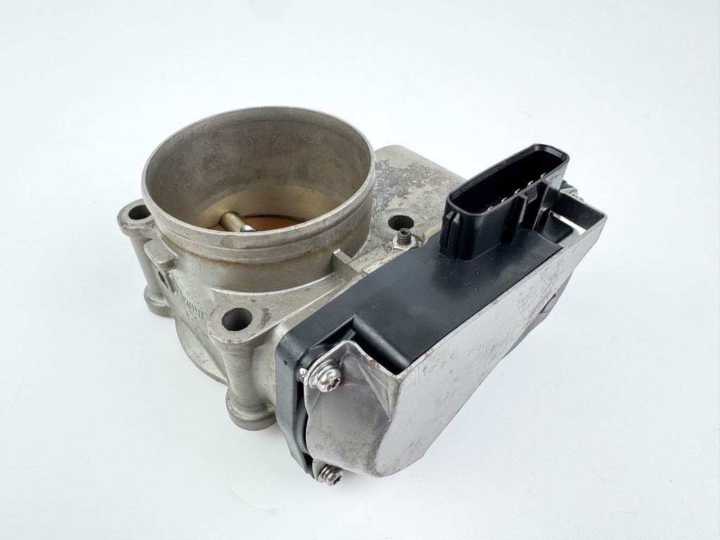 2005 Yamaha 250 HP 4 Stroke Outboard Throttle Body Assembly 6P2-13750-00-00 OEM