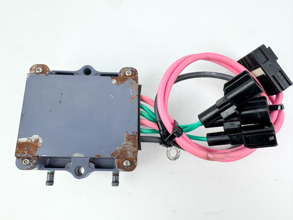 2005 Yamaha 250 HP 4 Stroke Outboard Rectifier & Regulator 6P2-81960-00-00 OEM