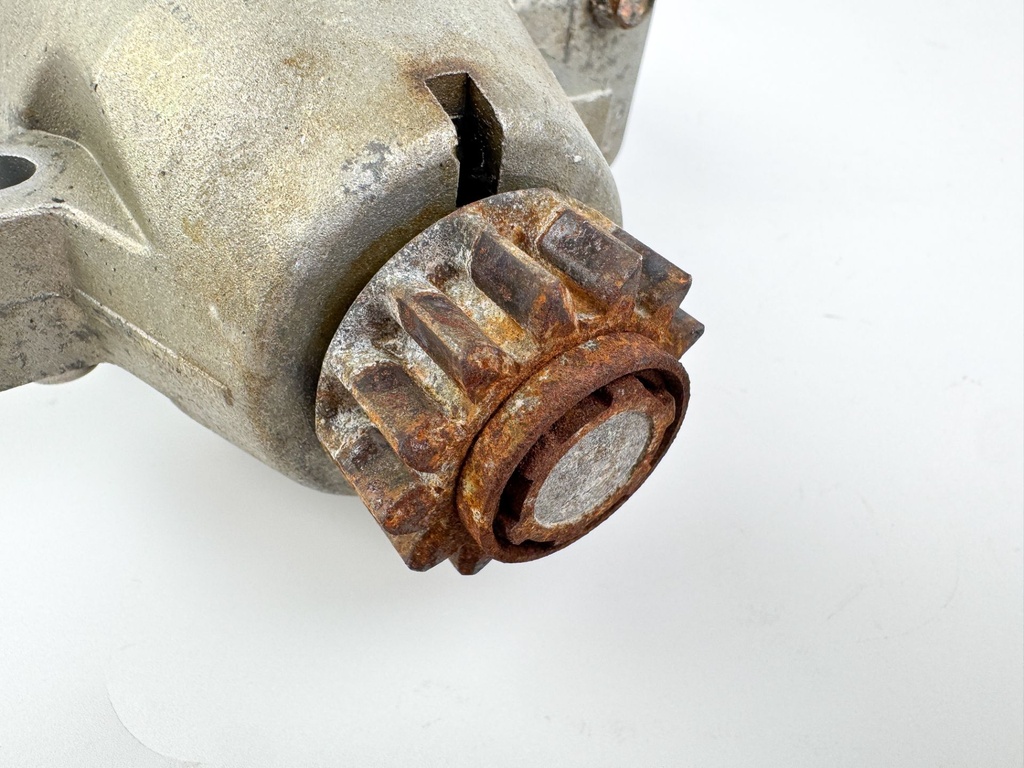 2005 Yamaha 250 HP 4 Stroke Outboard Starter Motor 63P-81800-00-00 OEM