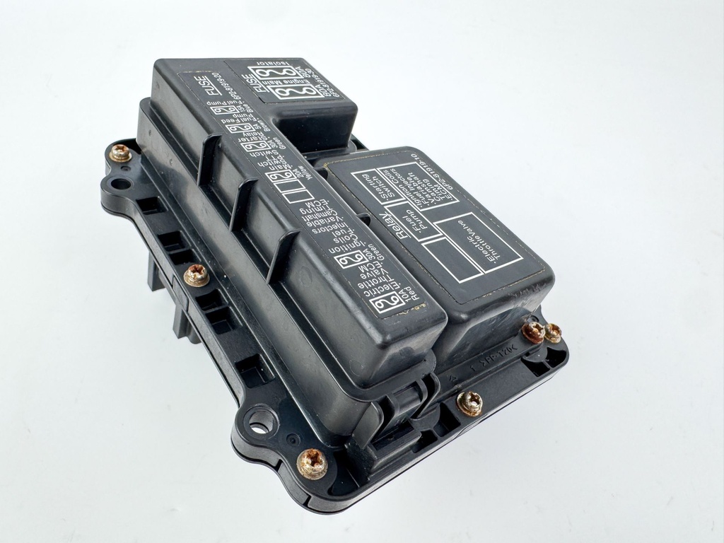 2005 Yamaha 250 HP 4 Stroke Outboard Fuse Box 6P2-82170-00-00 OEM