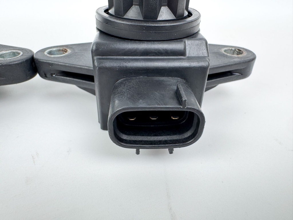 2005 Yamaha 250 HP 4 Stroke Outboard Ignition Coil Set 6P2-82310-00-00 OEM