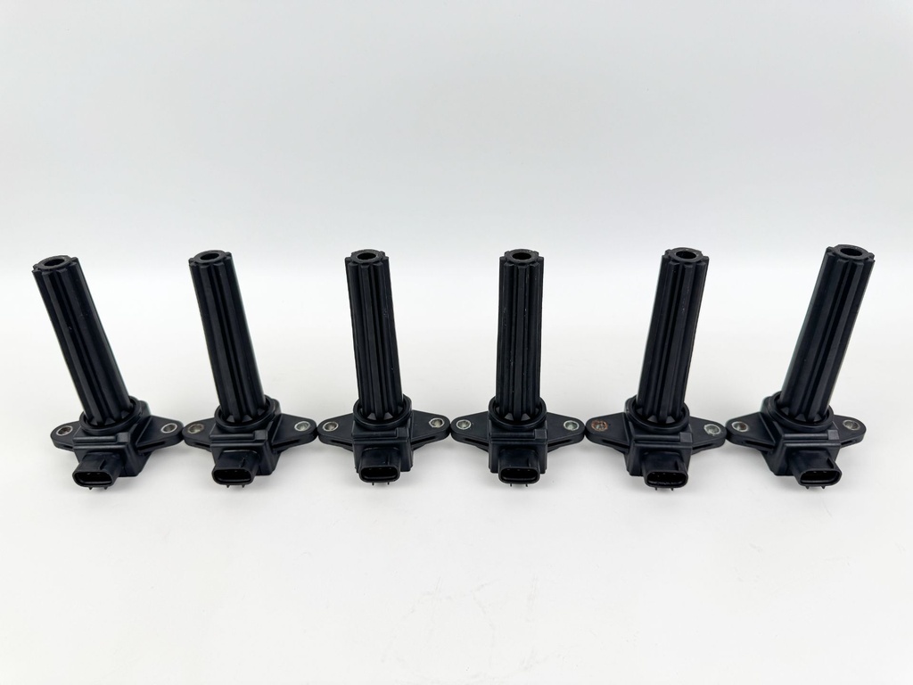 2005 Yamaha 250 HP 4 Stroke Outboard Ignition Coil Set 6P2-82310-00-00 OEM