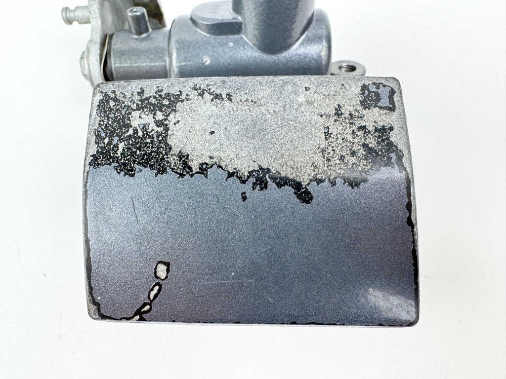 2005 Yamaha 250 HP 4 Stroke Outboard Latch Handle Set 69J-42816-00-8D OEM