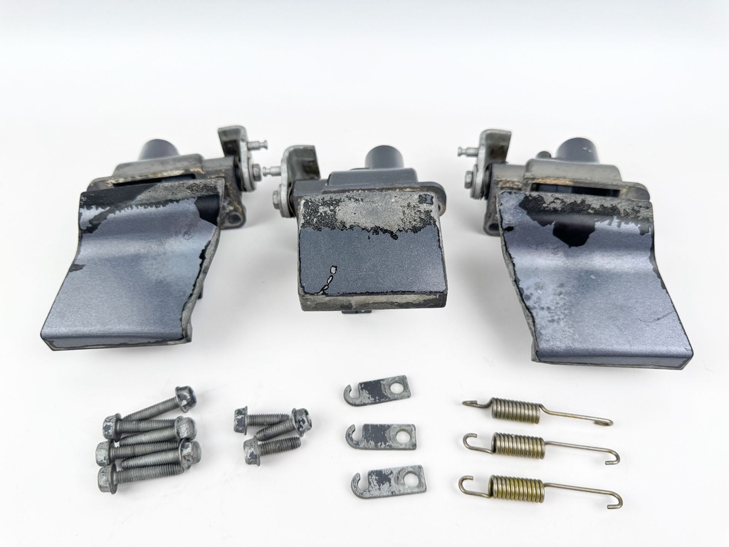 2005 Yamaha 250 HP 4 Stroke Outboard Latch Handle Set 69J-42816-00-8D OEM