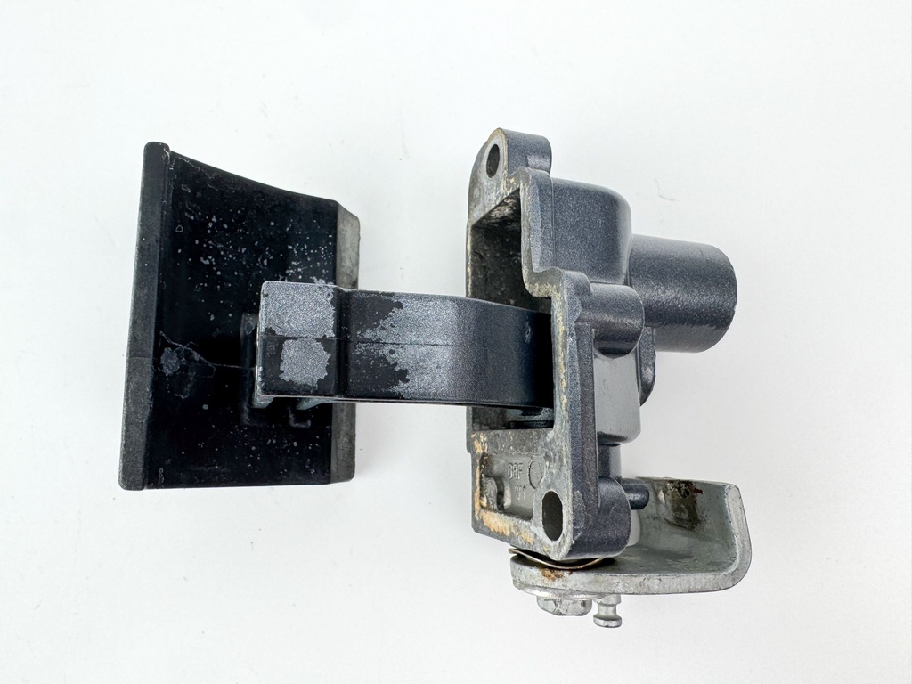 2005 Yamaha 250 HP 4 Stroke Outboard Latch Handle Set 69J-42816-00-8D OEM