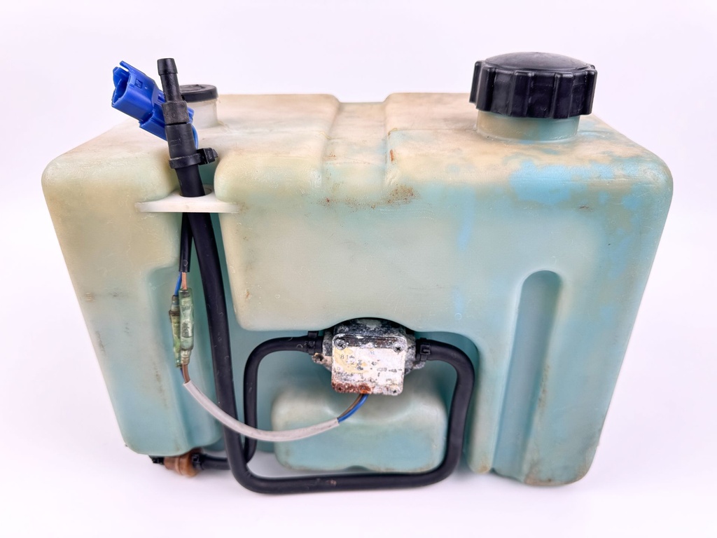 Yamaha Outboard Remote Oil Tank 2.8 Gallons 10.5L W/ Pump & Sensor