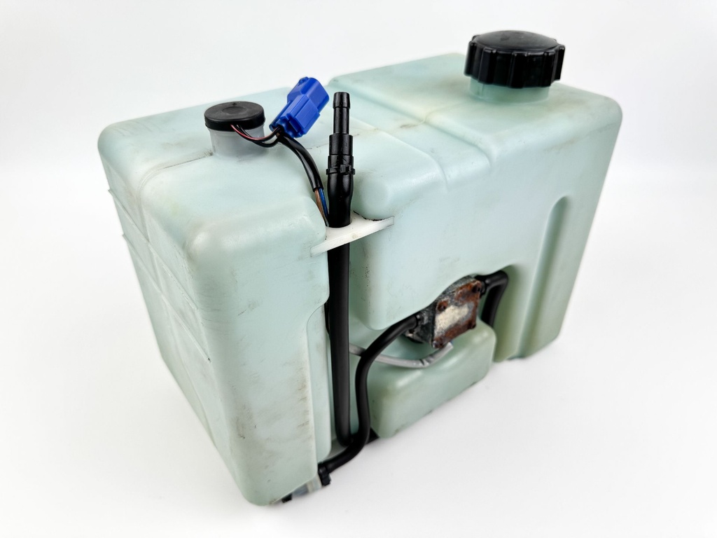 Yamaha Outboard 2 Stroke 10.5L Remote Oil Tank With Pump & Sensor 2.8 Gallons