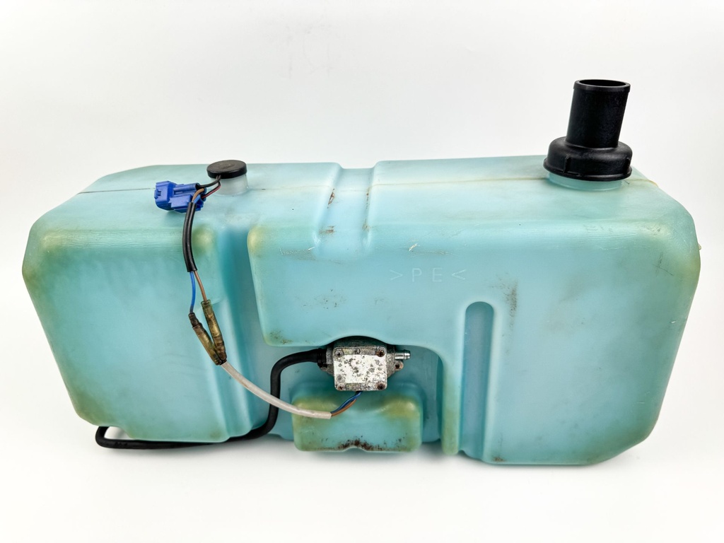 Yamaha Outboard 2 Stroke 5 Gallon Oil Tank Reservoir & Pump 18L 6E5-21733-30-00