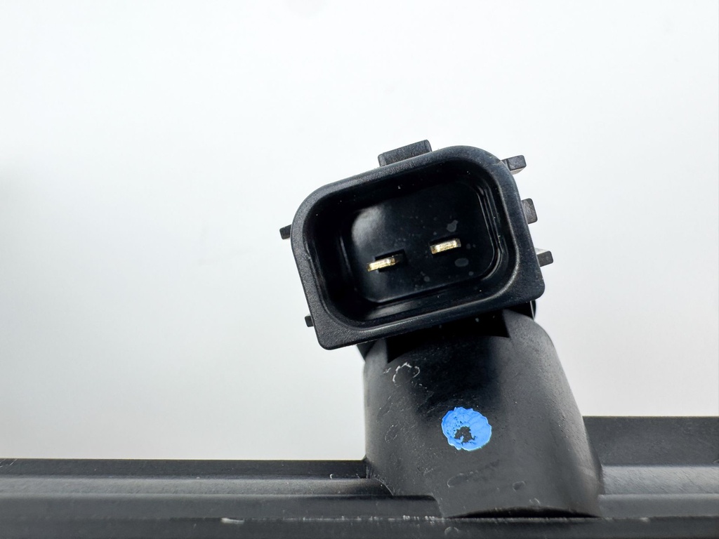 2013 Mercury 25 HP 4 Stroke Outboard Fuel Injector Set W/ Rail 898101T75 OEM