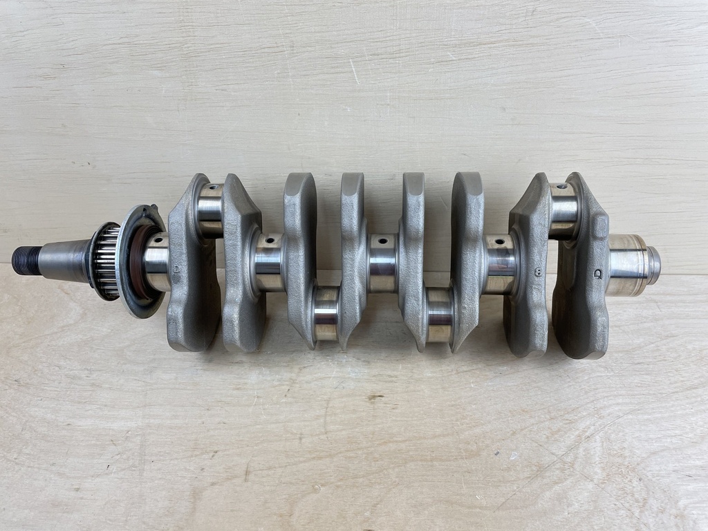 2010 Yamaha 90HP 4 Stroke Outboard Crankshaft Assembly 6D8-11411-00-00