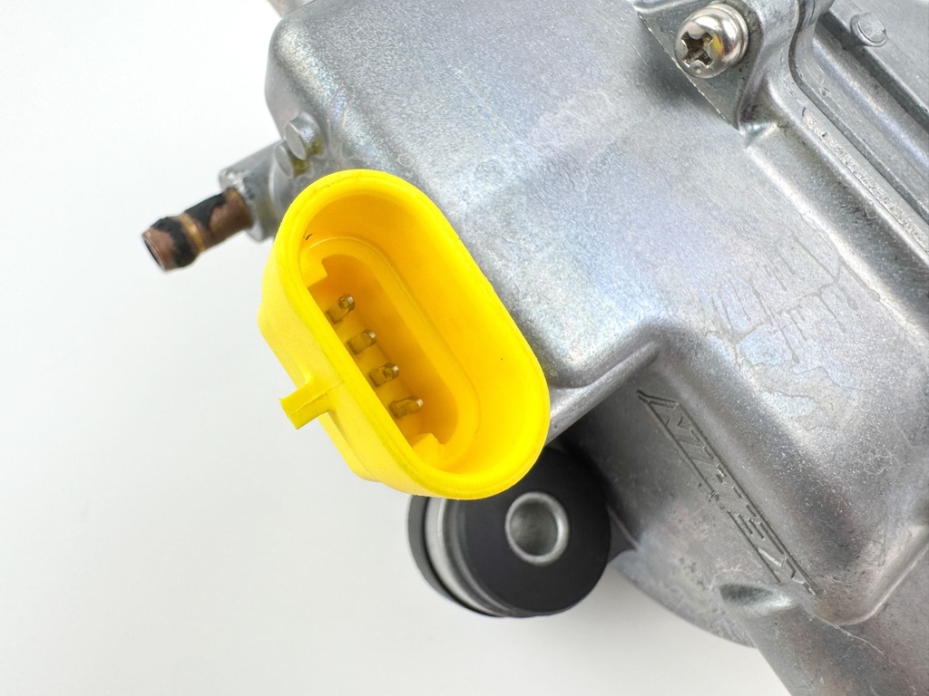 2013 Mercury 25 HP 4 Stroke Outboard Vapor Separator Tank VST 898103T25 OEM