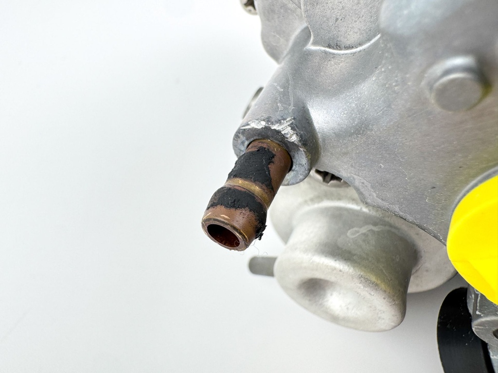 2013 Mercury 25 HP 4 Stroke Outboard Vapor Separator Tank VST 898103T25 OEM