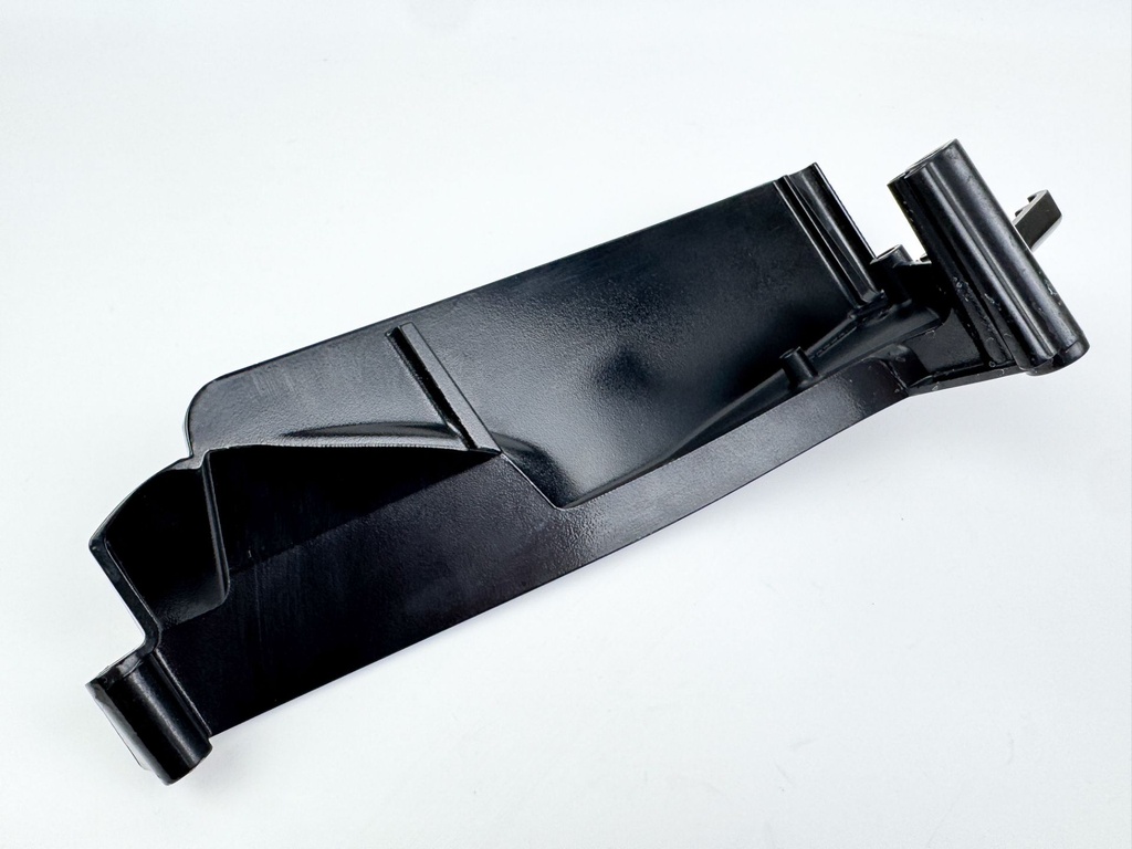 2013 Mercury 25 HP 4 Stroke Outboard Cable Cover Plate 896114 OEM