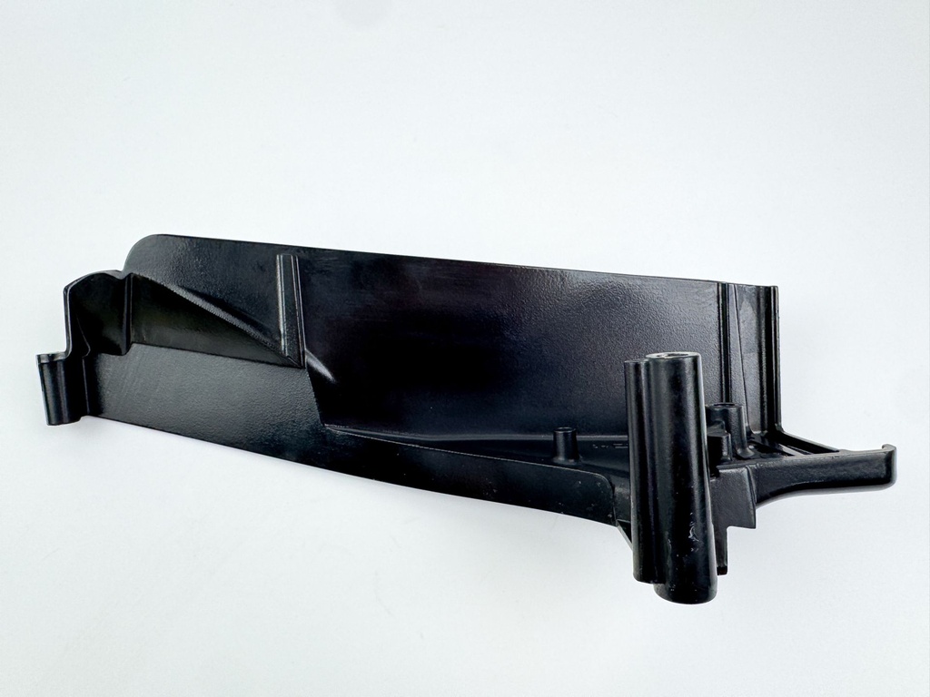 2013 Mercury 25 HP 4 Stroke Outboard Cable Cover Plate 896114 OEM