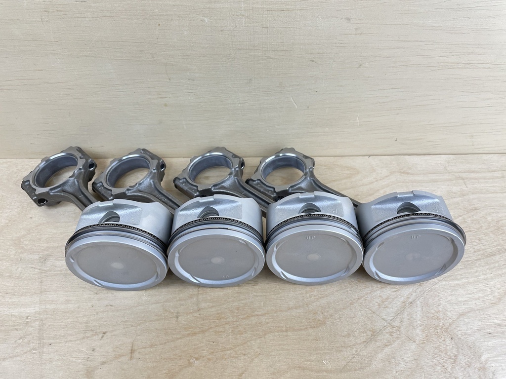 2010 Yamaha 90HP 4 Stroke Outboard Piston & Connecting Rod Set 6D8-W1164-21-00