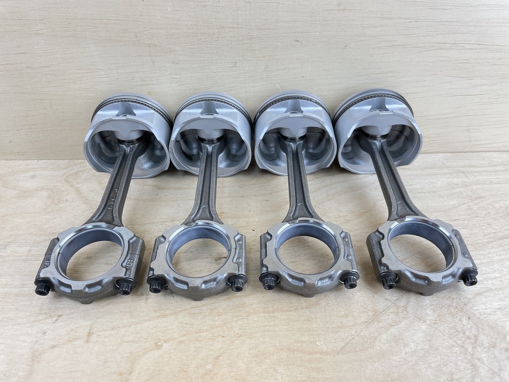 2010 Yamaha 90HP 4 Stroke Outboard Piston & Connecting Rod Set 6D8-W1164-21-00