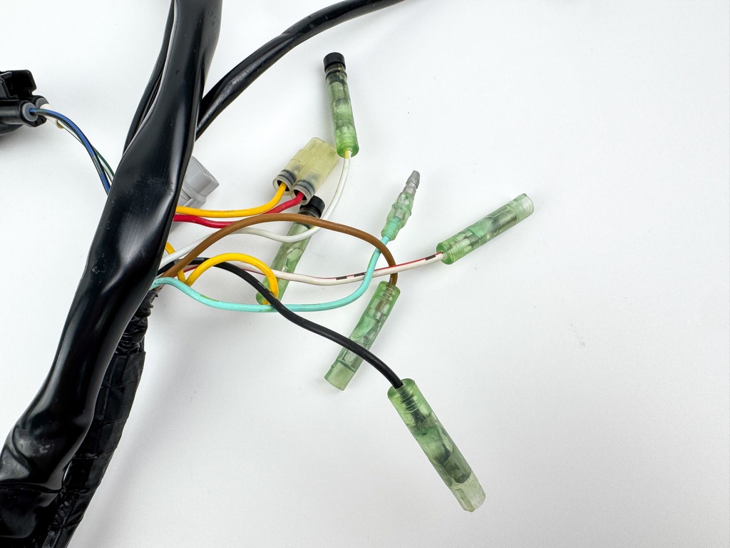 2013 Mercury 25 HP 4 Stroke Outboard Engine Wire Harness 898101T51 Tiller Handle