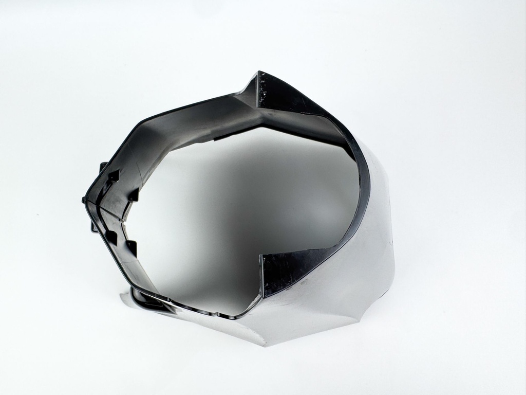 2013 Mercury 25 HP 4 Stroke Outboard Lower Apron Cover 896116T OEM