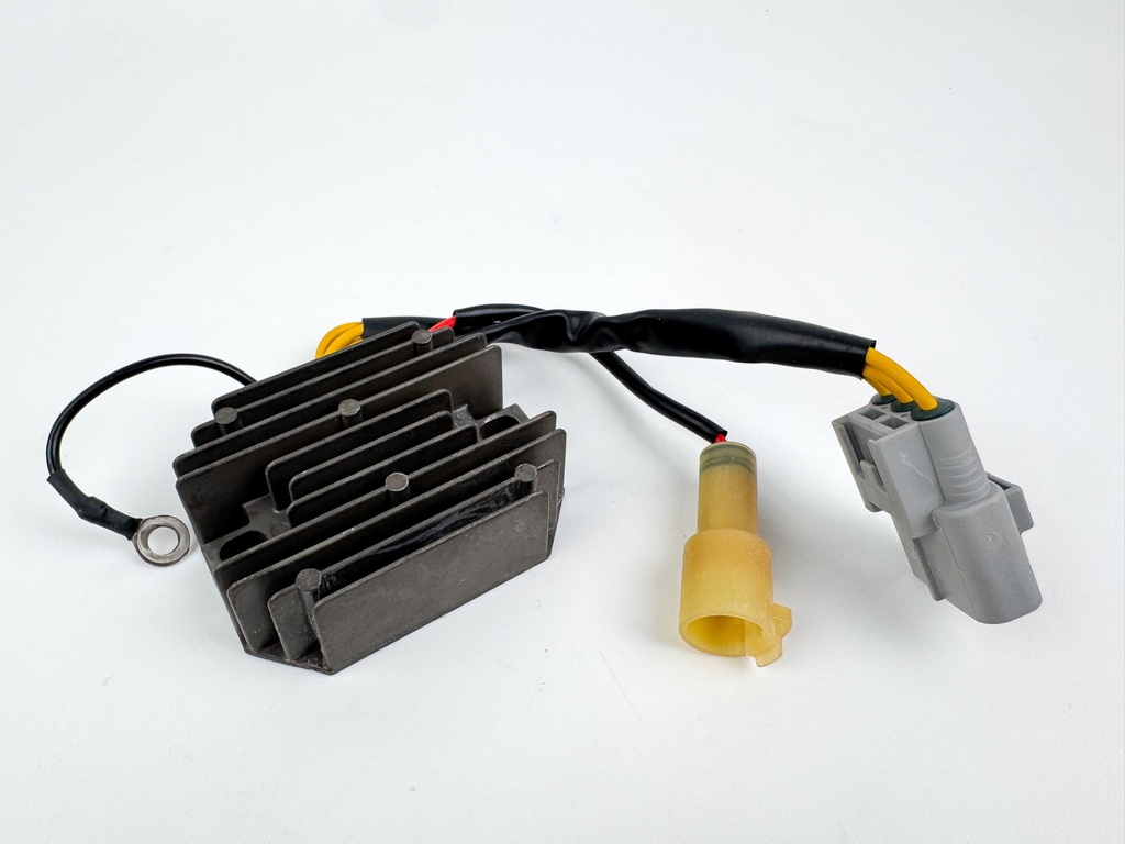 2013 Mercury 25 HP 4 Stroke Outboard Rectifier & Regulator 898103T14 OEM